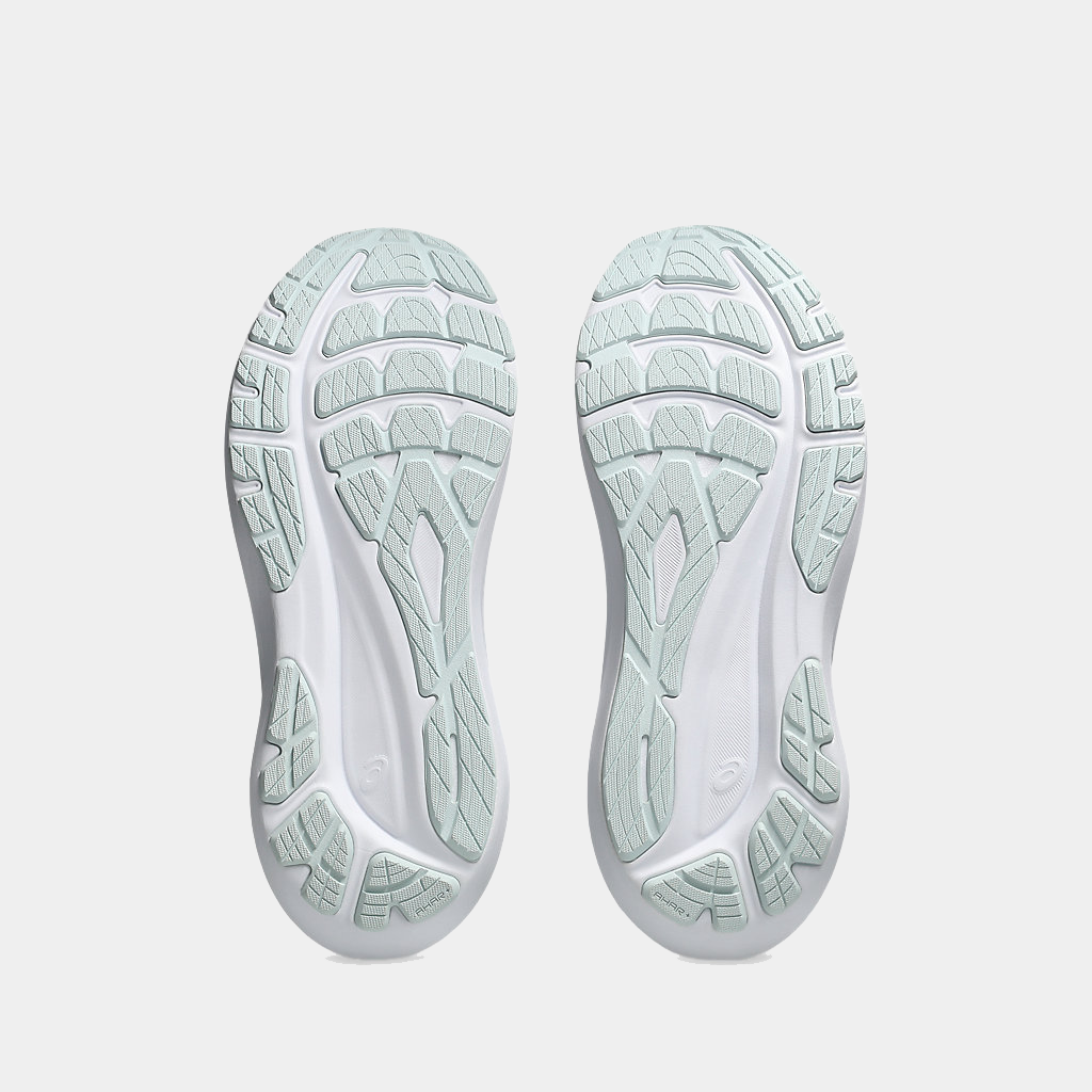 Gt-2000 13 Sneakers - Premium Brand Shoes for Men and Women