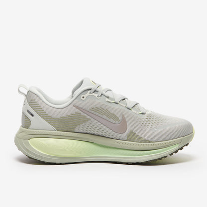 Nike Vomero 18