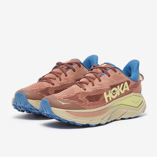 Hoka Challenger 8