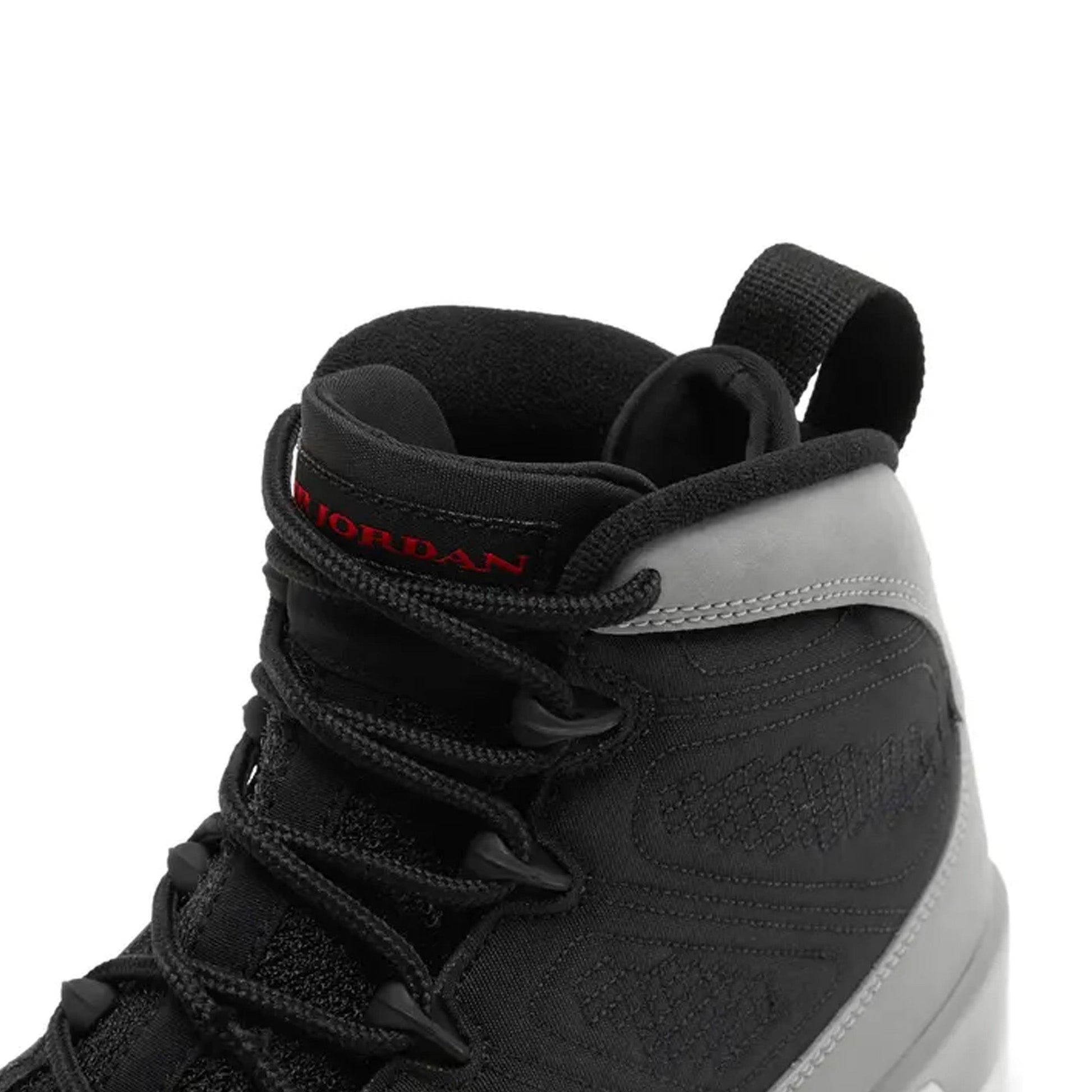 Air Jordan 9 Retro 'Particle Grey' (2022)