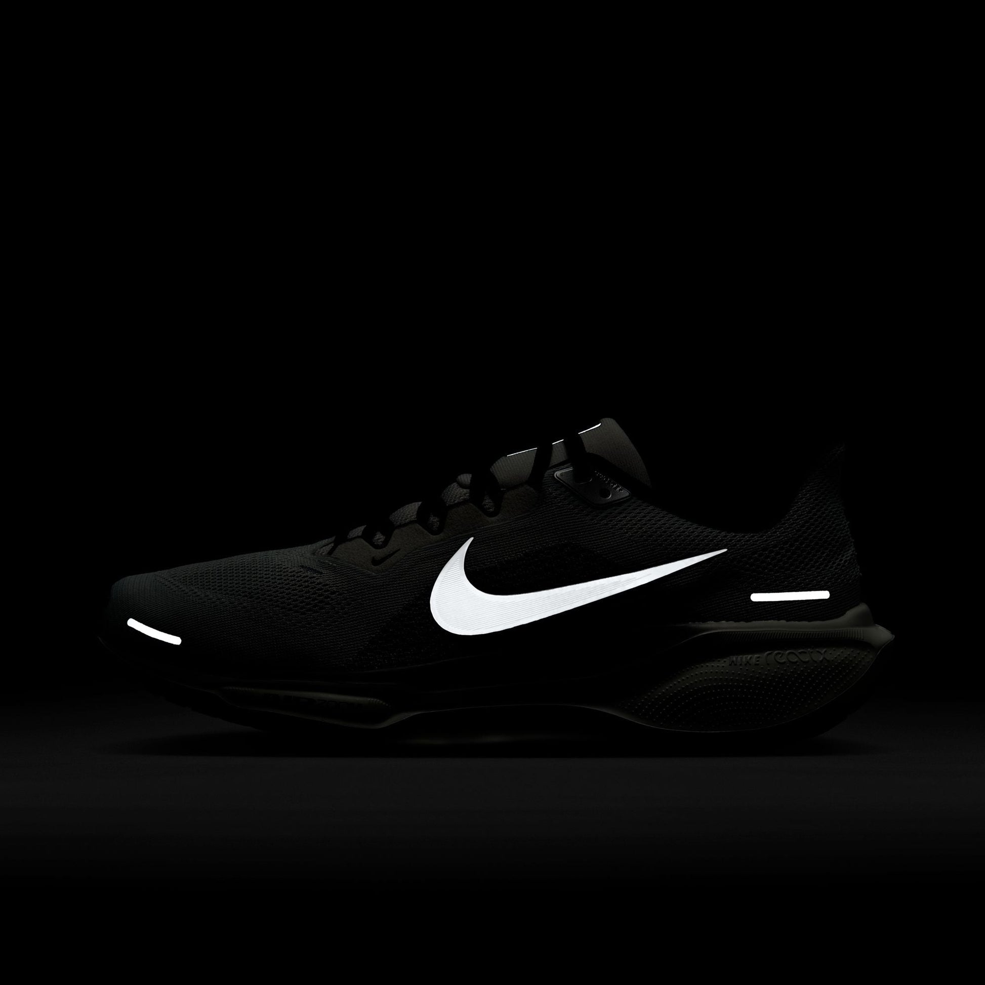 Air Zoom Pegasus 41 Sneakers - Premium Brand Shoes for Men and Women