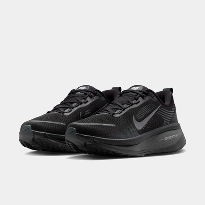 Air Zoom Vomero 18 Sneakers - Premium Brand Shoes for Men and Women