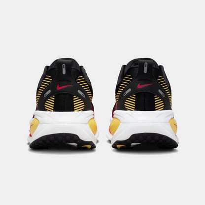 Air Zoom Vomero 18 Sneakers - Premium Brand Shoes for Men and Women