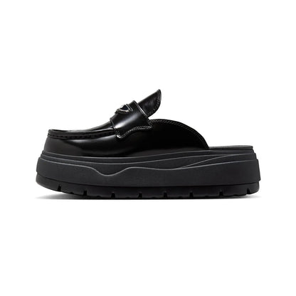 Air Jordan Mule 'Black Metallic Silver' Women's (2025)