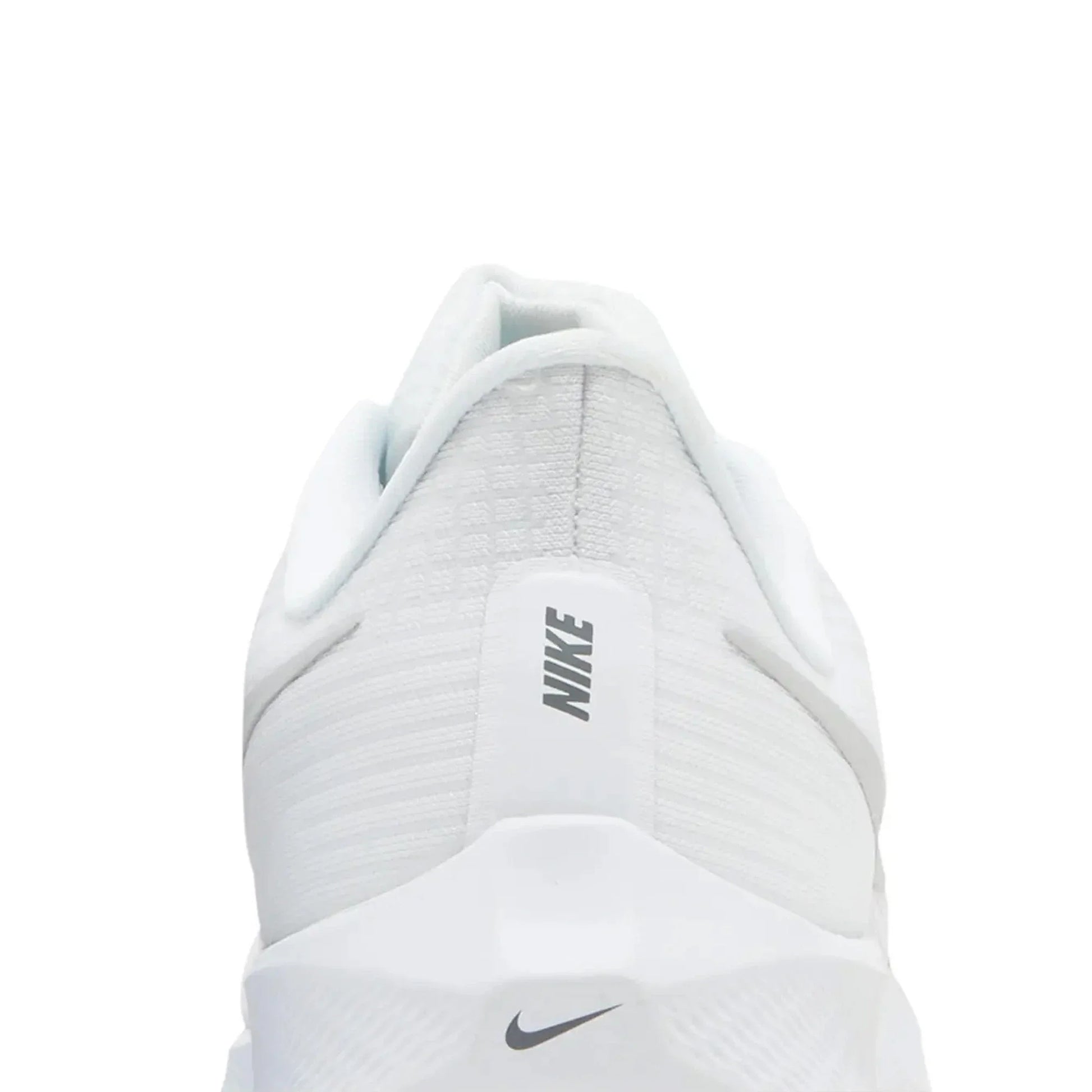 Nike Air Zoom Pegasus 39 'White Grey Fog' (2022)