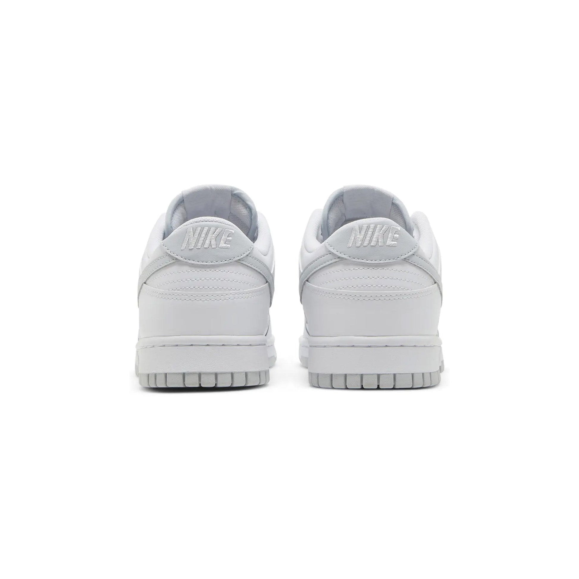 Nike Dunk Low 'Pure Platinum Grey'