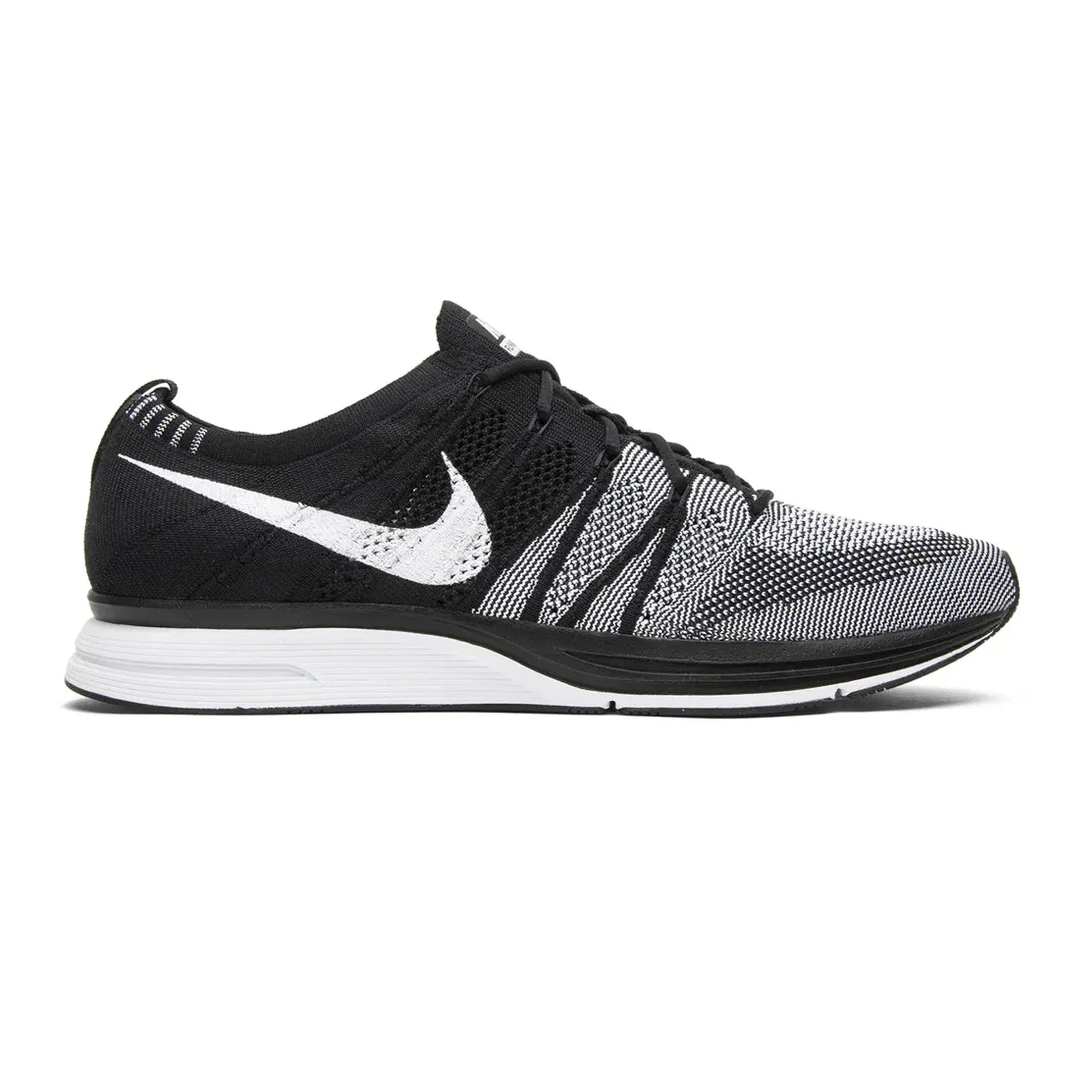 Nike Flyknit Trainer 'Oreo' (2018)