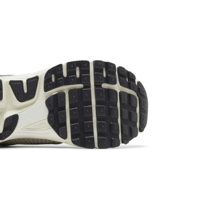 Nike Zoom Vomero 5 'Chrome' (2024)