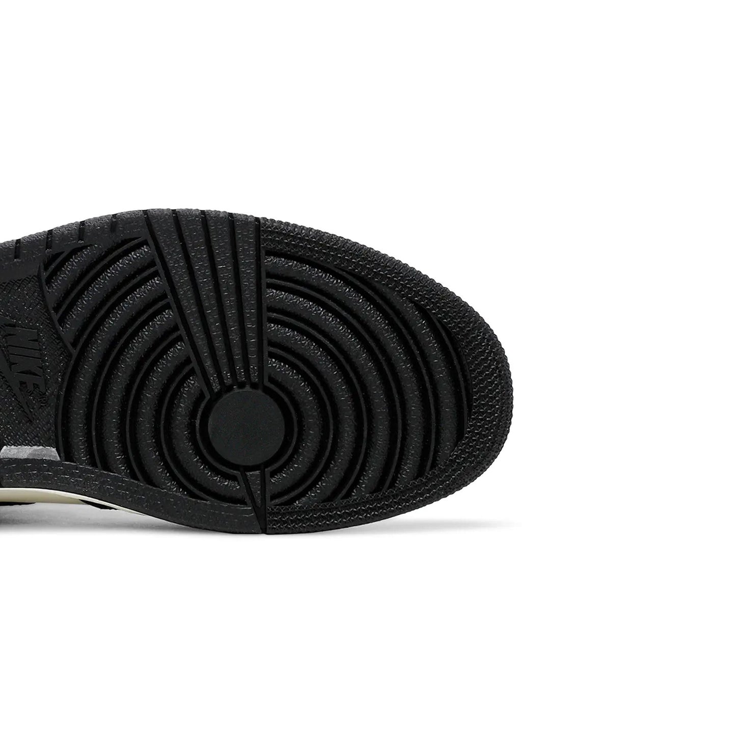 [Refurbished] Air Jordan 1 Retro High 'Dark Mocha' (2020)