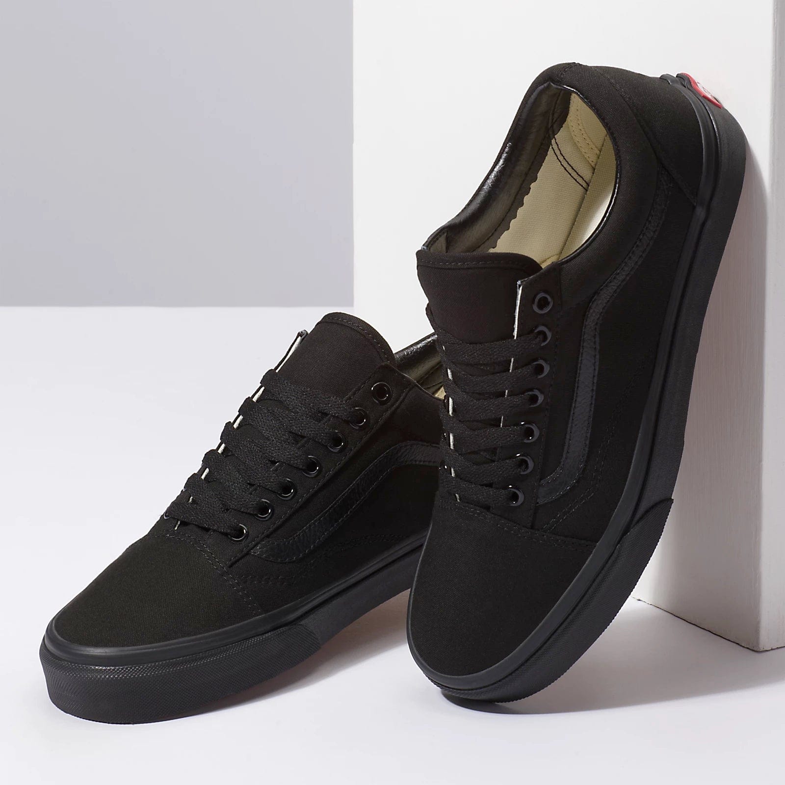Classic Old Skool Sneakers - Premium Brand Shoes for Men and Women