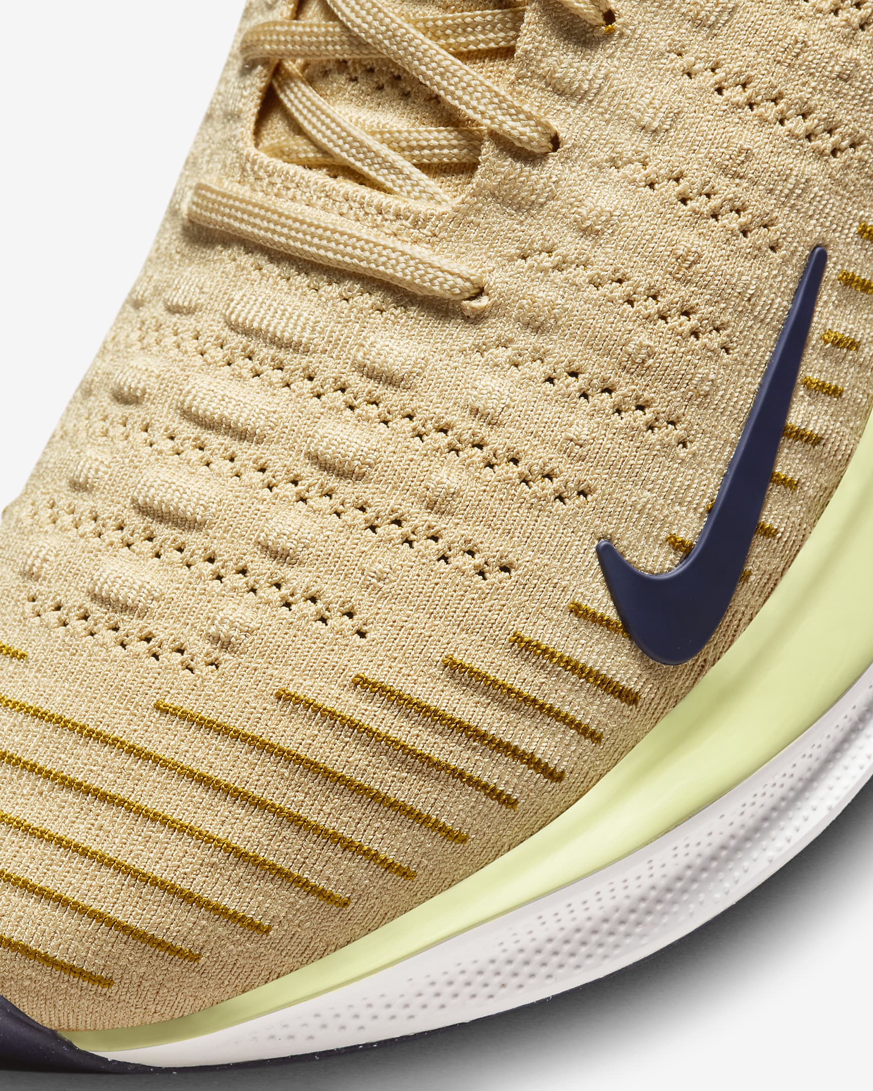 React Infinity Run Flyknit 4 Sneakers - Premium Brand Shoes for Men and Women