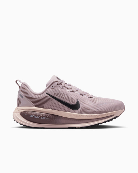 Nike Women's Vomero 18
