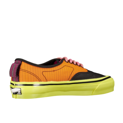 OTW by Vans Authentic 44 HT Vibram